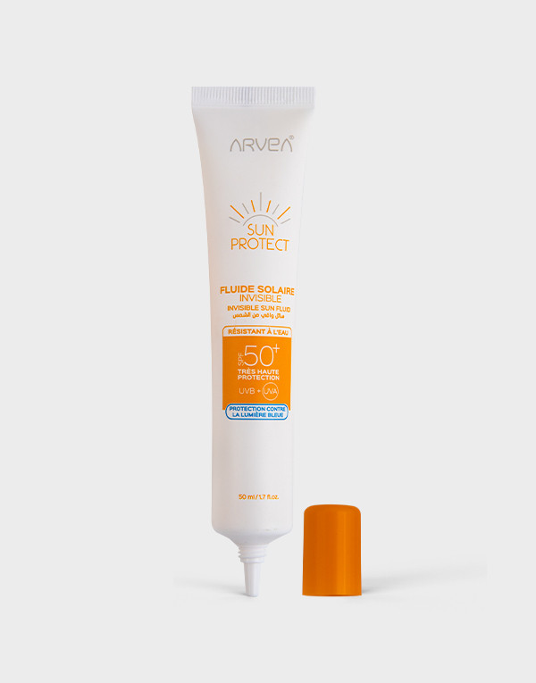 INVISIBLE SUN FLUID SPF 50 +